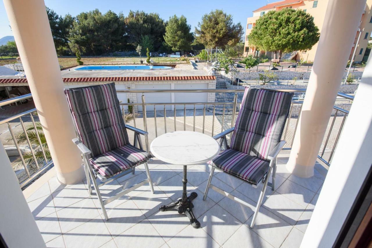 Apartments San Jozef Trogir Bagian luar foto