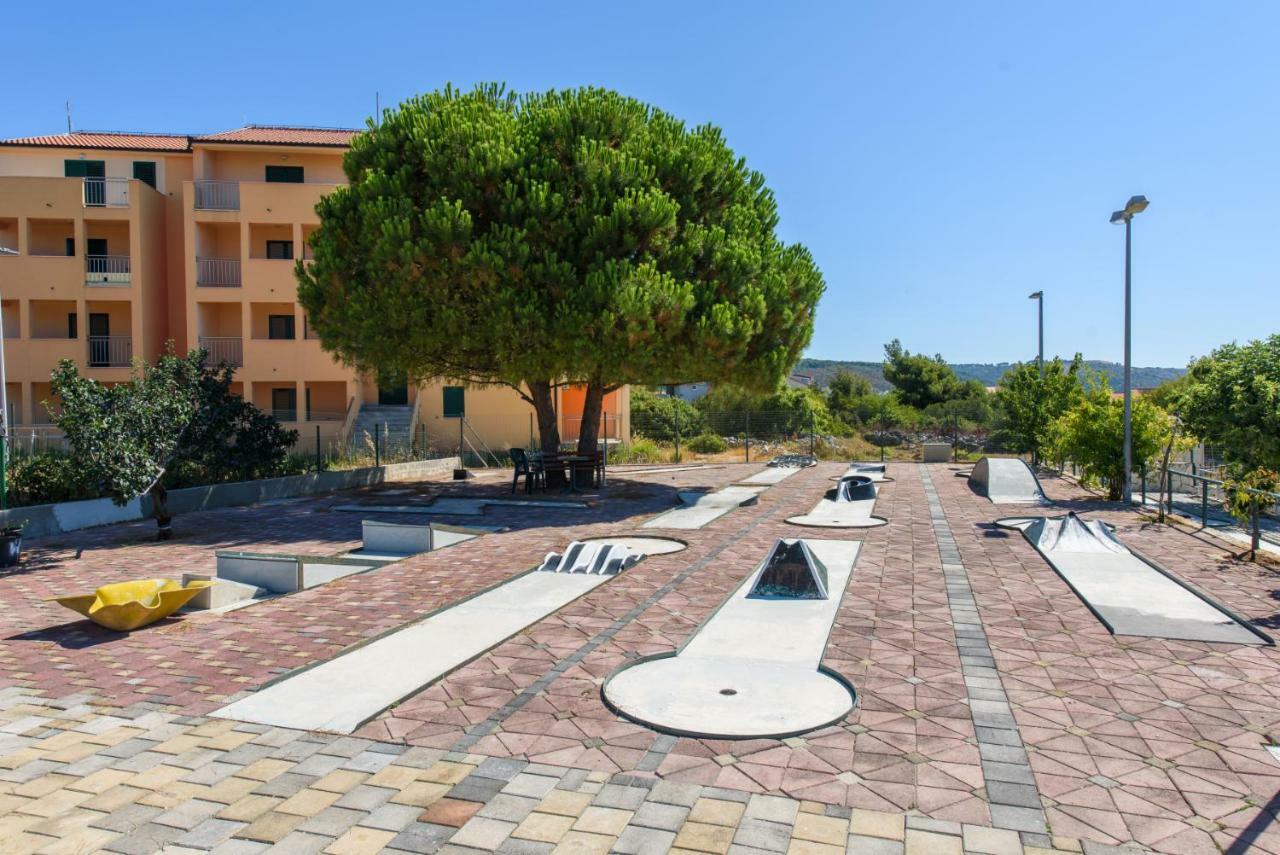 Apartments San Jozef Trogir Bagian luar foto